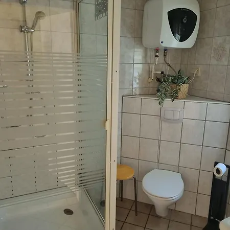 Wiesenperle تراسينهيد